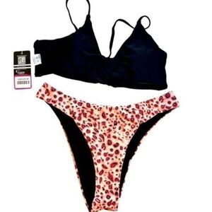 NWT Women’s Bikini Swimsuit Black Pink Animal Print - Size Medium